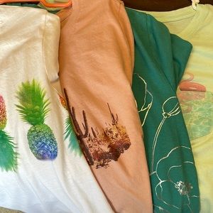 Four Old Navy T-shirts